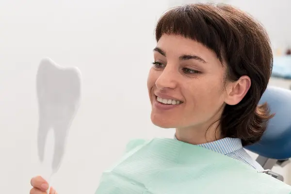 Si te has sometido a una cirugía para colocar implantes dentales o estás considerando hacerlo, es fundamental saber cómo cuidarse después de un implante dental para asegurar una recuperación adecuada...